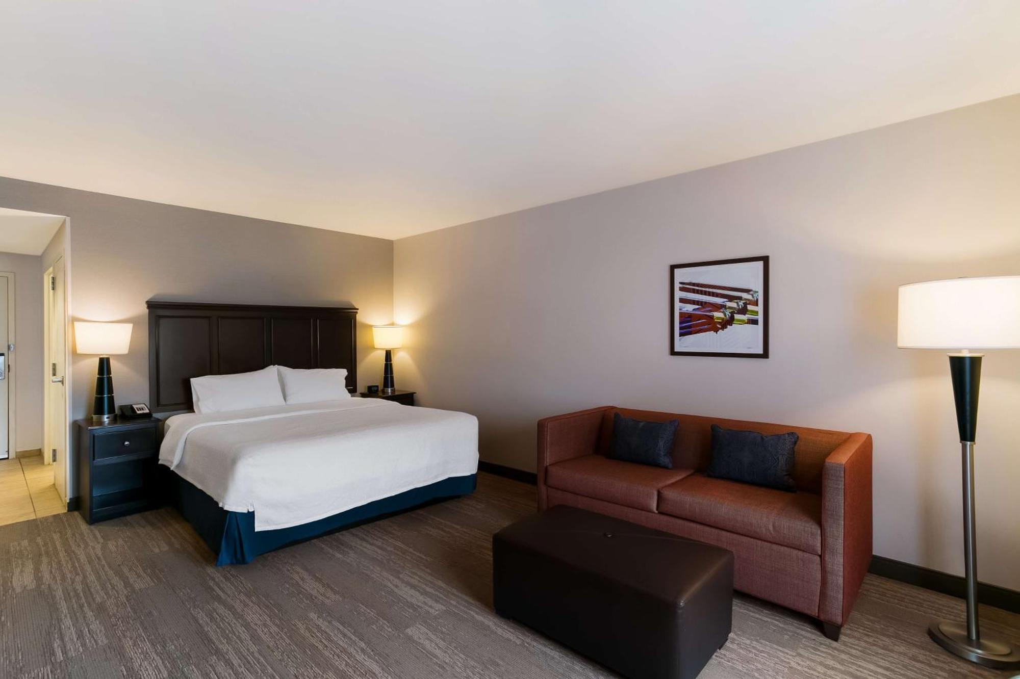 Hampton Inn & Suites Wilmington Christiana Newark Exterior photo