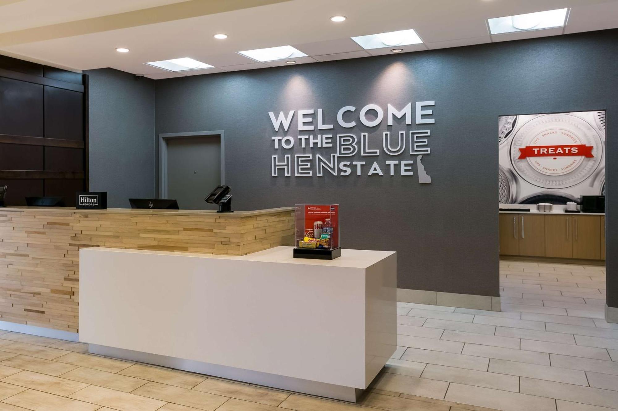 Hampton Inn & Suites Wilmington Christiana Newark Exterior photo